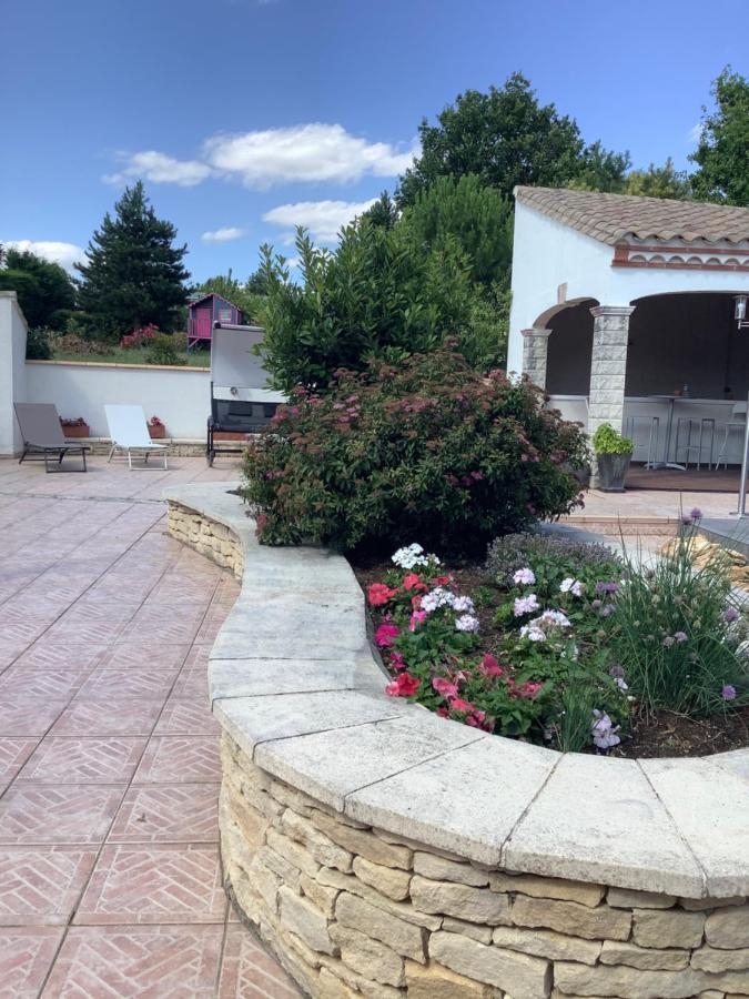 Number9 - Now With Air Conditioned Rooms Carlipa Exterior photo