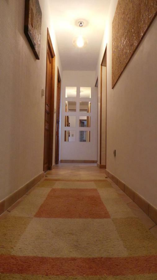Number9 - Now With Air Conditioned Rooms Carlipa Exterior photo