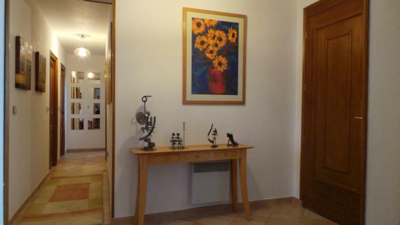 Number9 - Now With Air Conditioned Rooms Carlipa Exterior photo